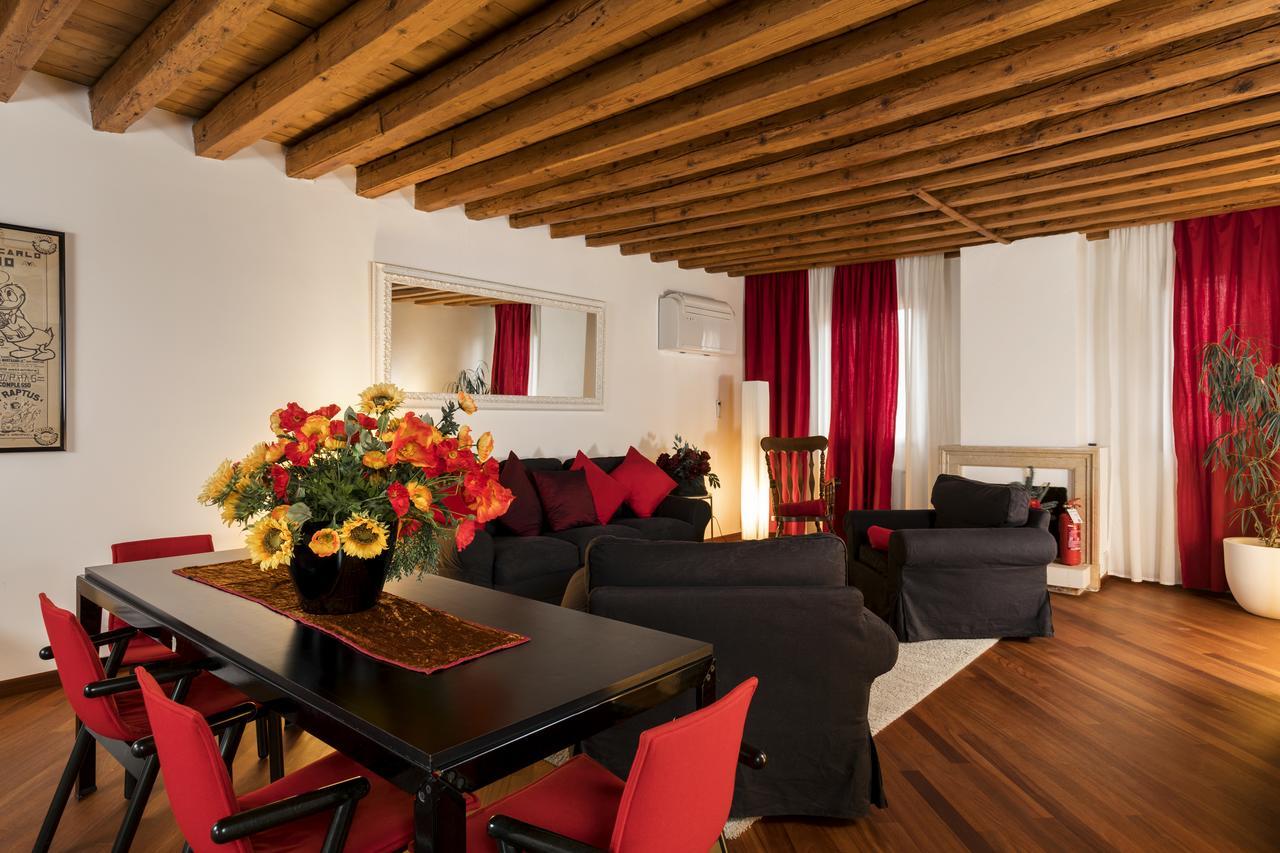Elegant Terrace Apartment Near Piazza San Marco Last Floor No Lift Venice Exterior photo