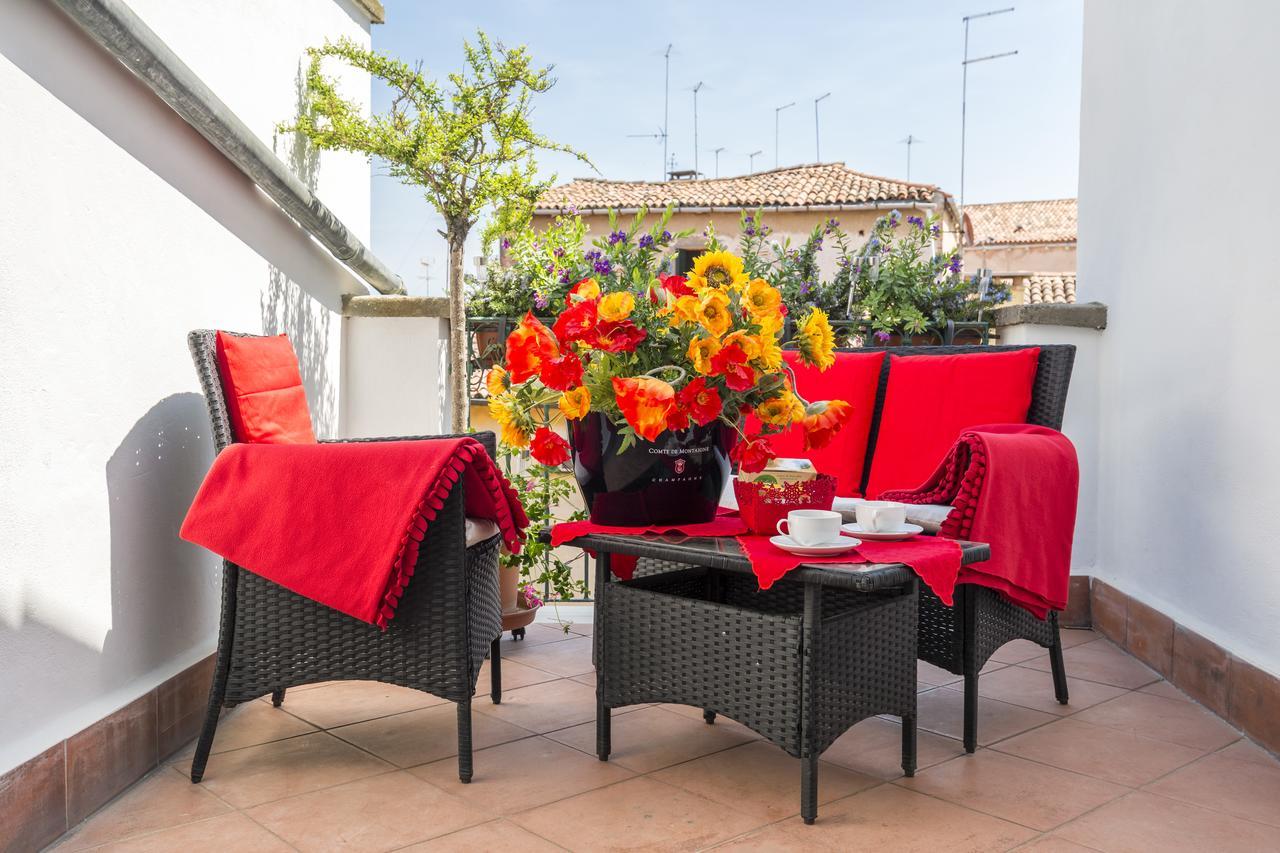 Elegant Terrace Apartment Near Piazza San Marco Last Floor No Lift Venice Exterior photo